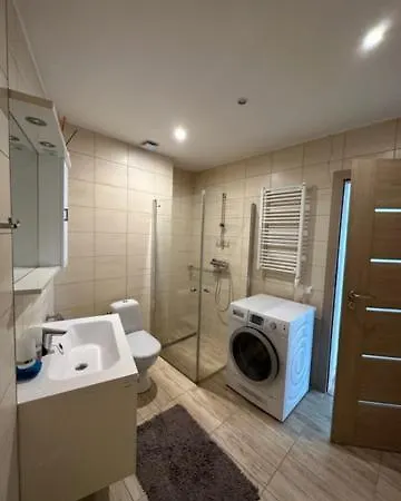 1 Bedroom Flat Near Panorama 아파트 *
